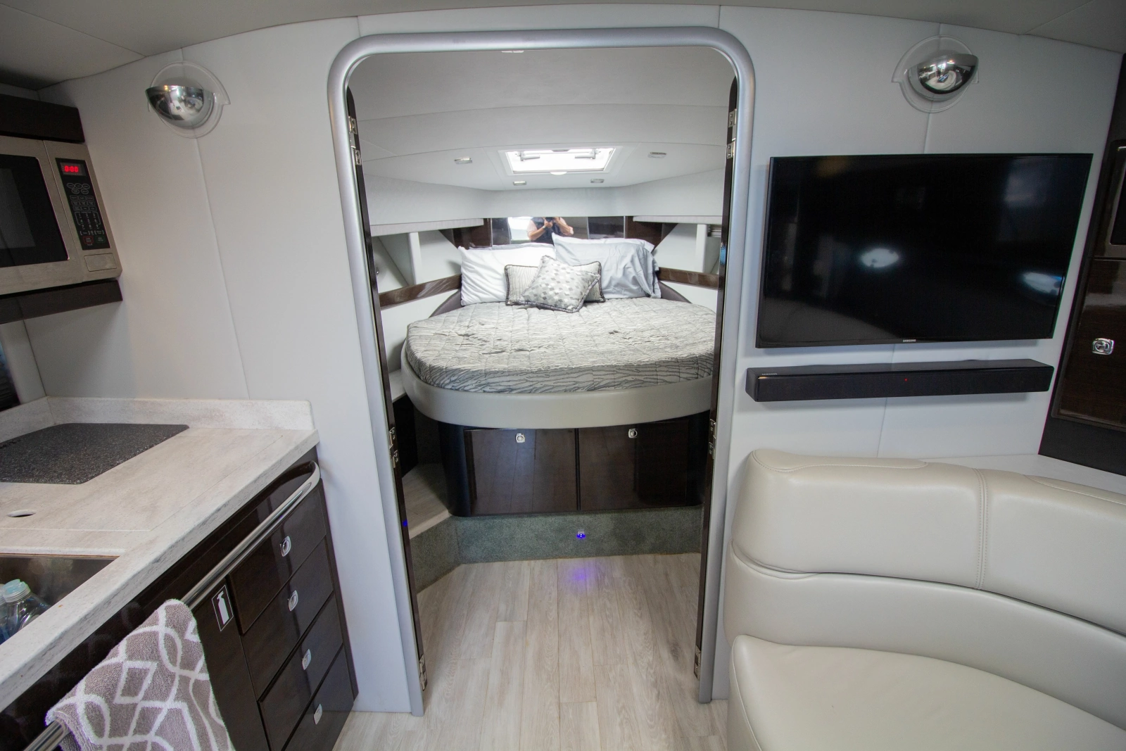 2016 Formula 40 Performance Cruiser