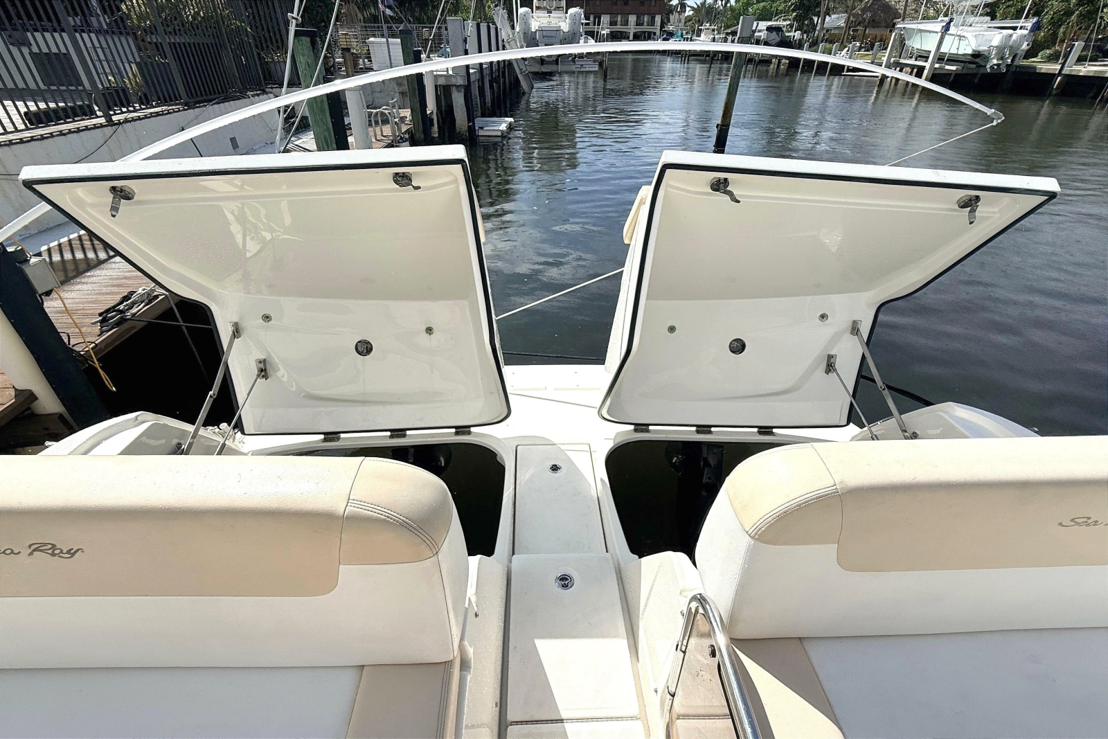 2013 Sea Ray 370 Venture