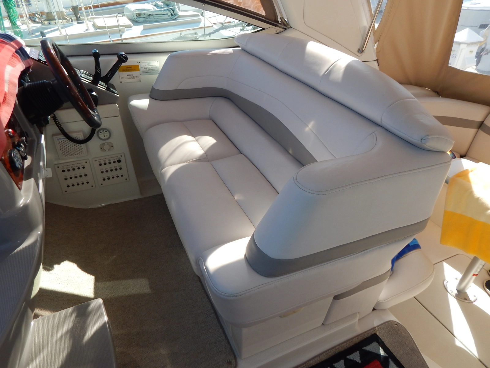 2002 Formula F 37 PC
