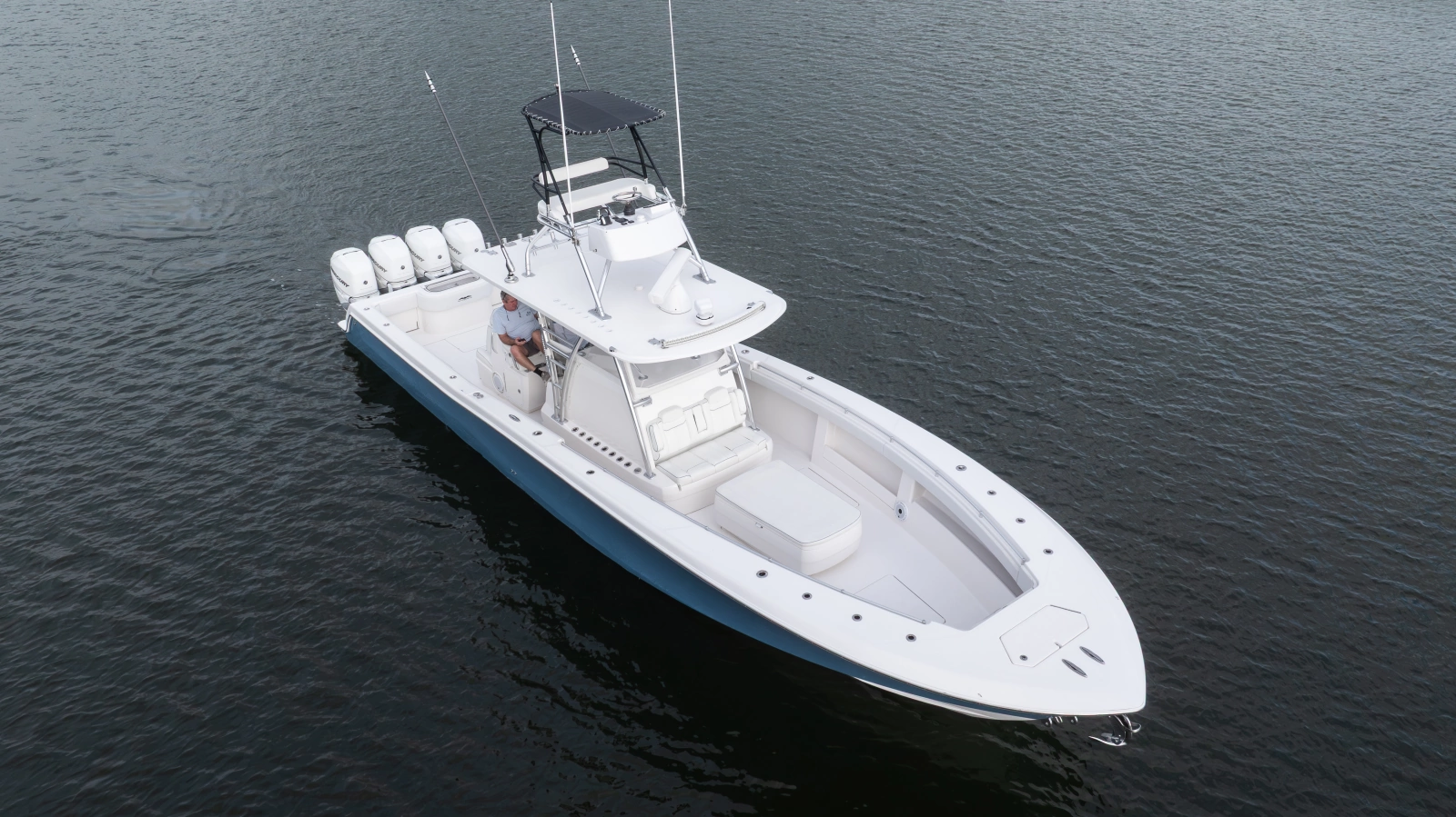 2018 Invincible 42