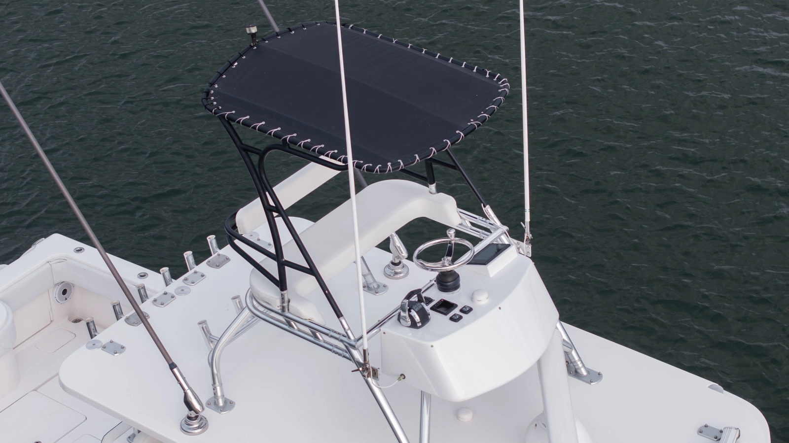 2018 Invincible 42