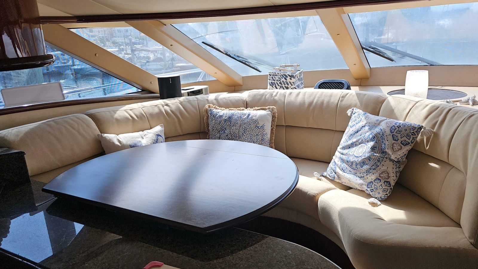 2005 Neptunus 56 Flybridge