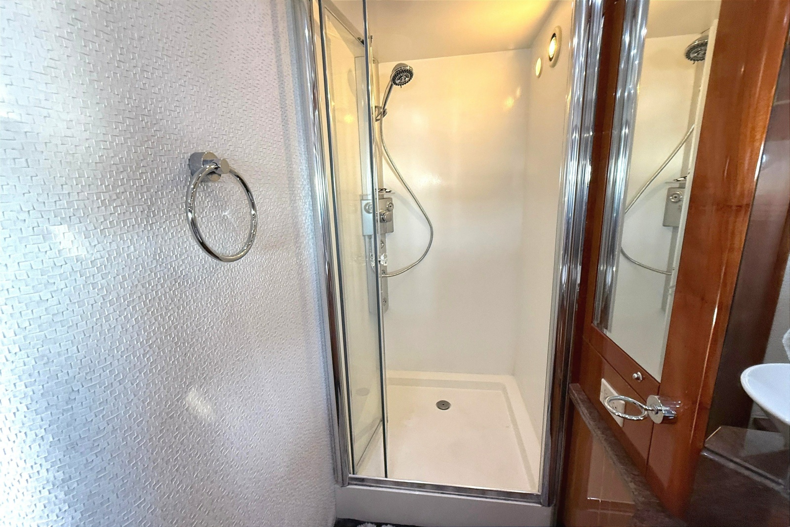 2005 Sunseeker 75 Yacht