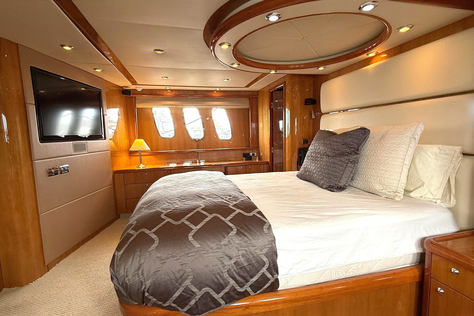 2005 Sunseeker 75 Yacht