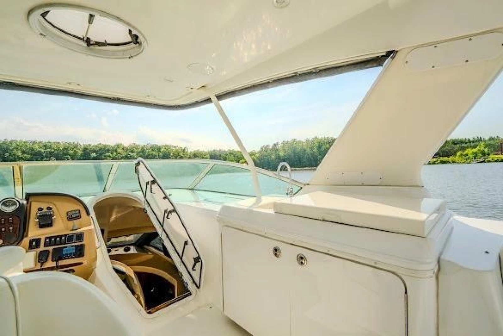 2003 Carver 570 Voyager Pilothouse