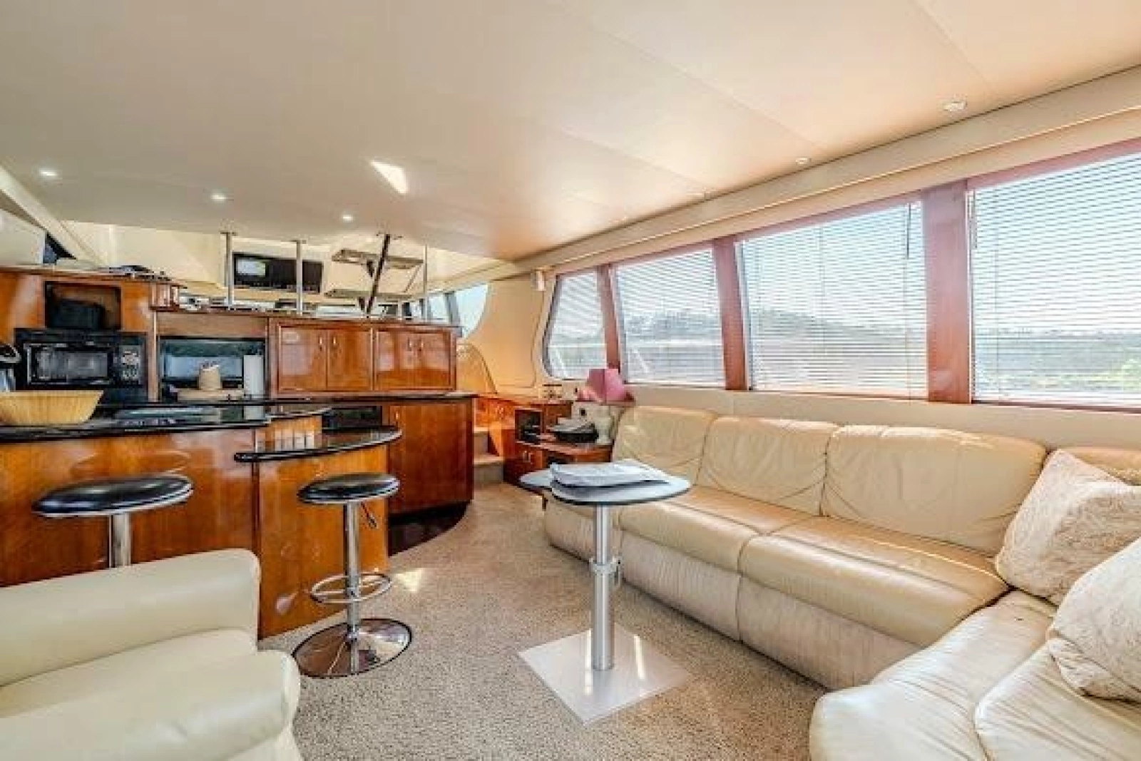 2003 Carver 570 Voyager Pilothouse