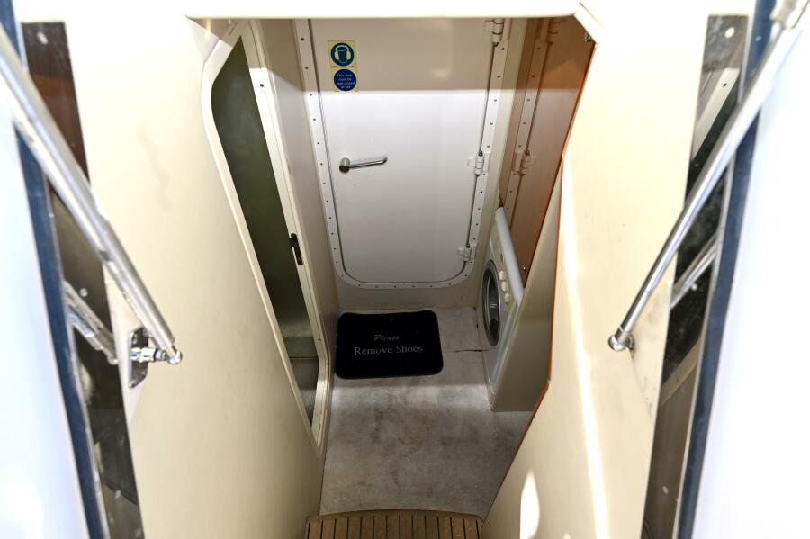 Bella - Engine Room Overview