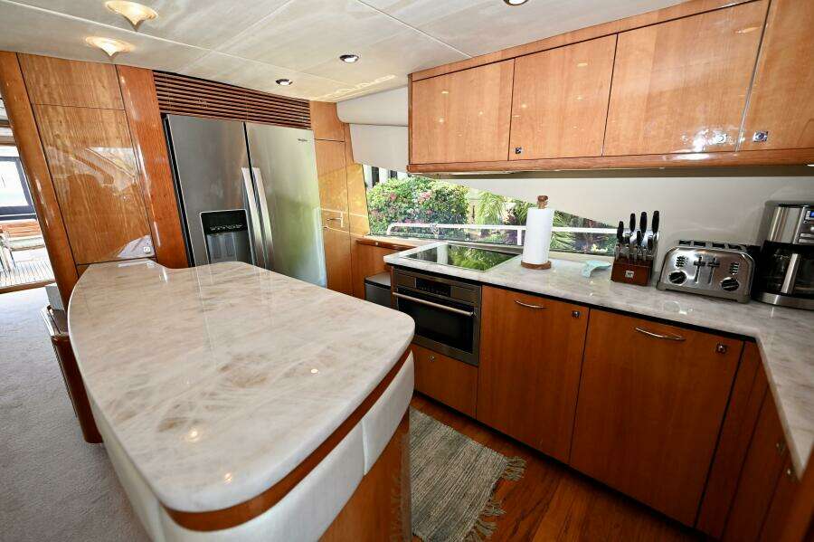 Bella - Galley Overview