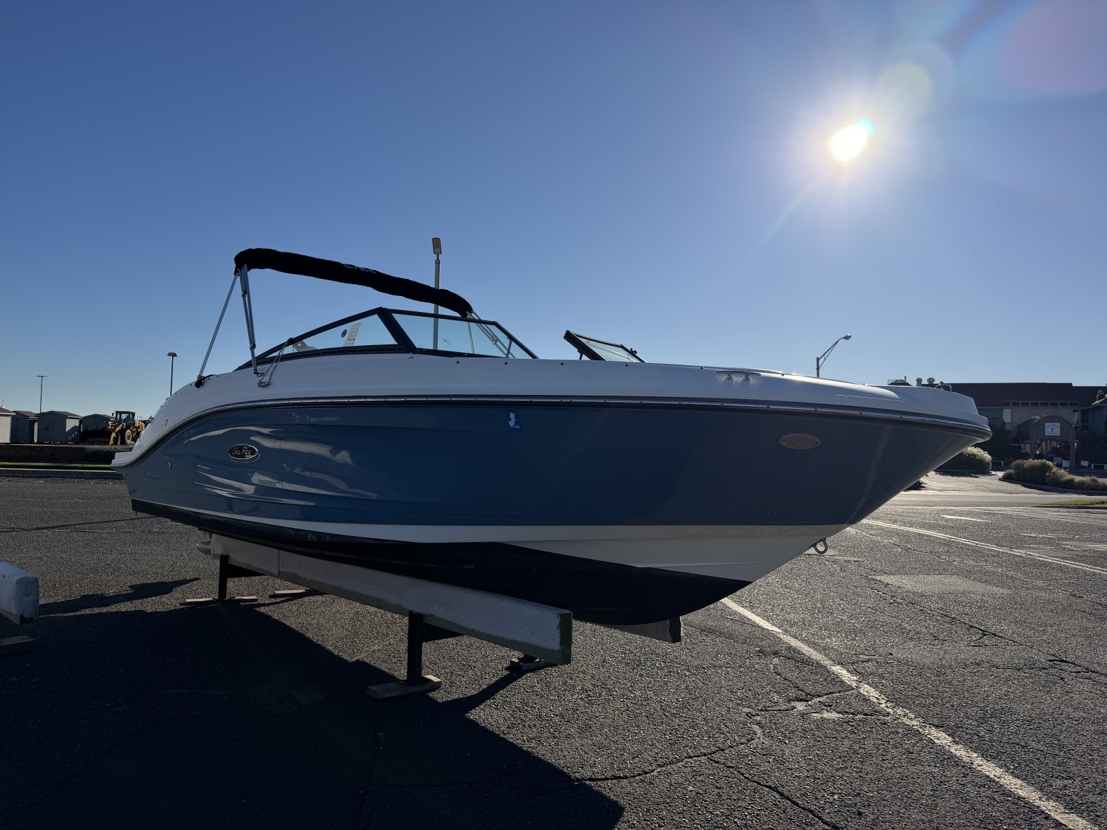 2020 Sea Ray SPX 230 OB