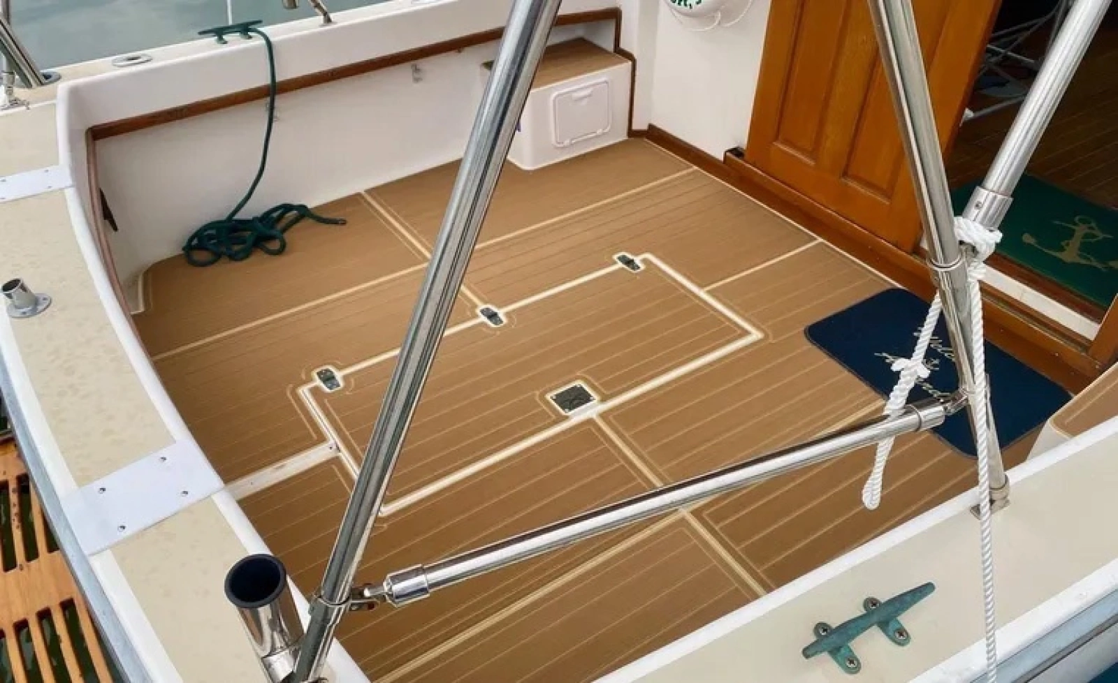 1990 Cape Dory Cruiser