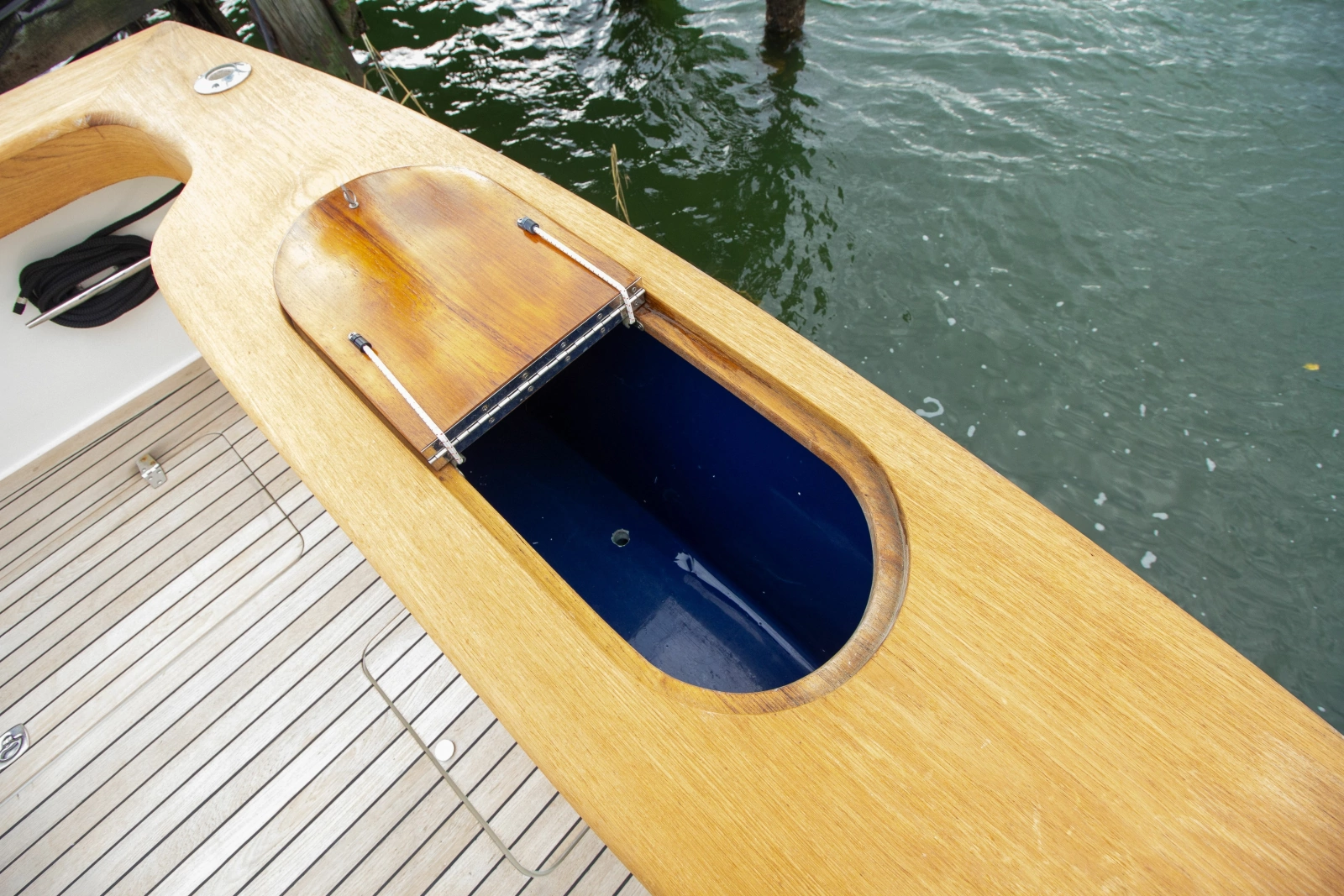 1996 Tides 27