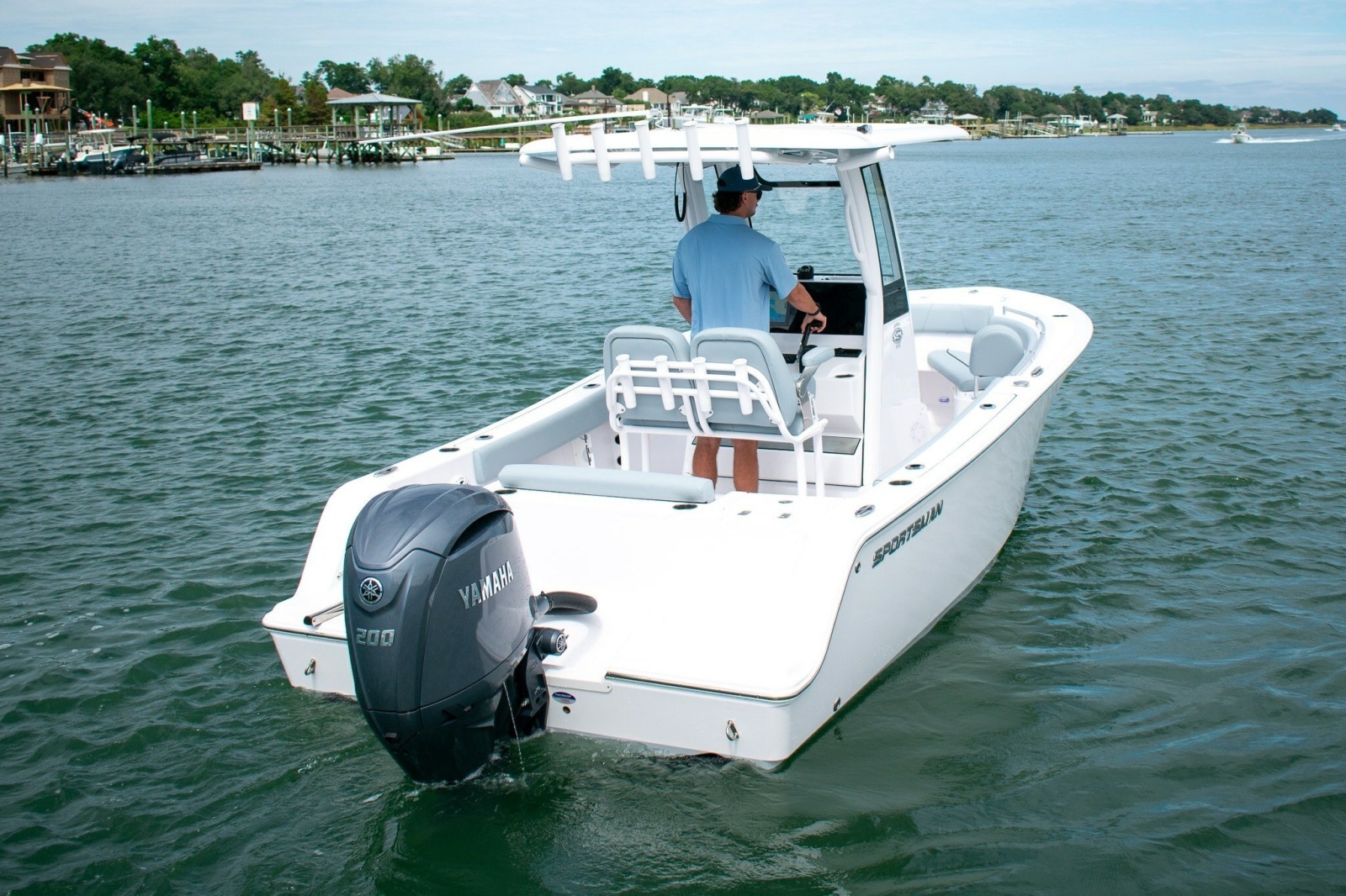 2026 Sportsman Open 212 Center Console