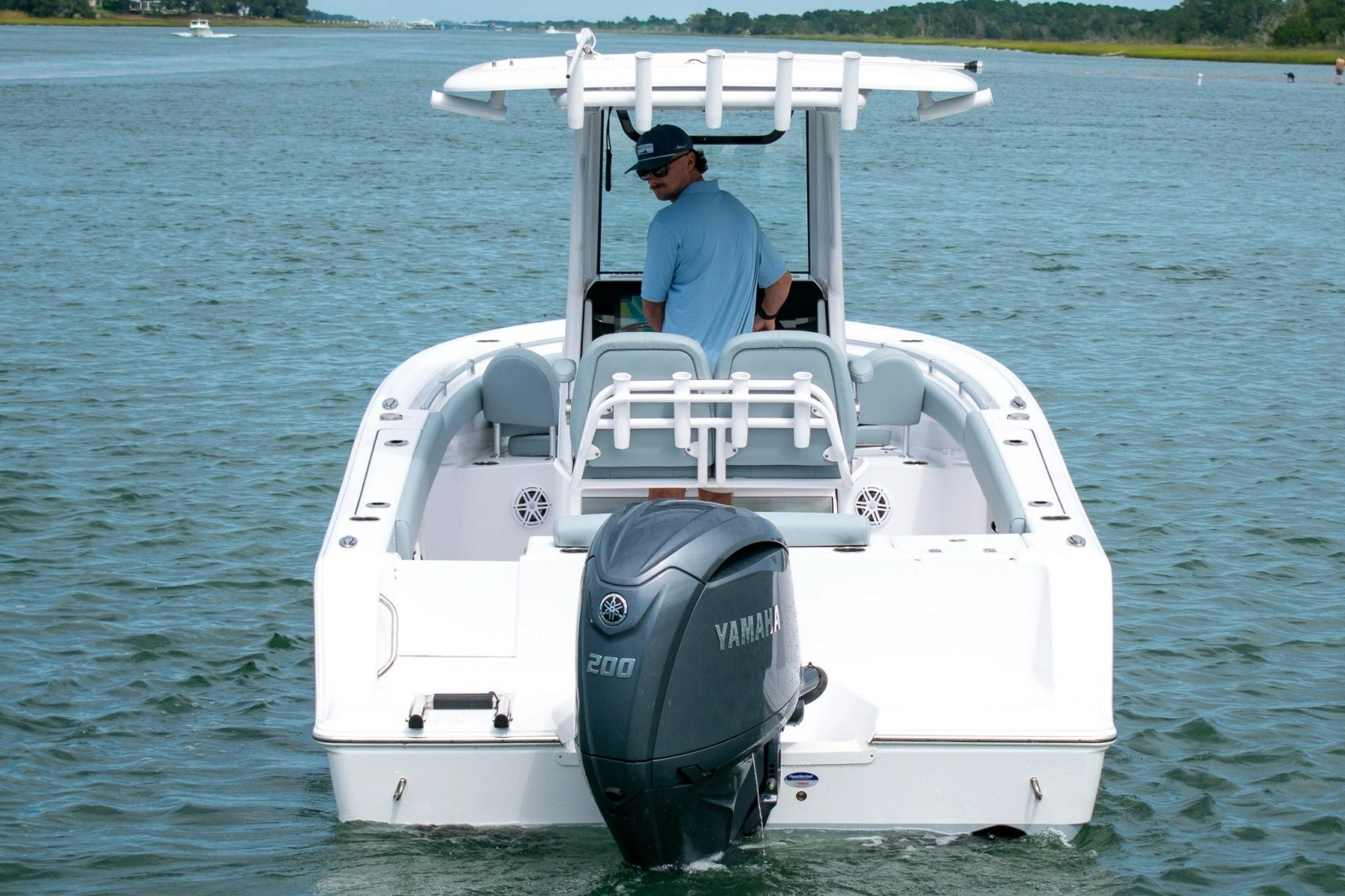 2026 Sportsman Open 212 Center Console