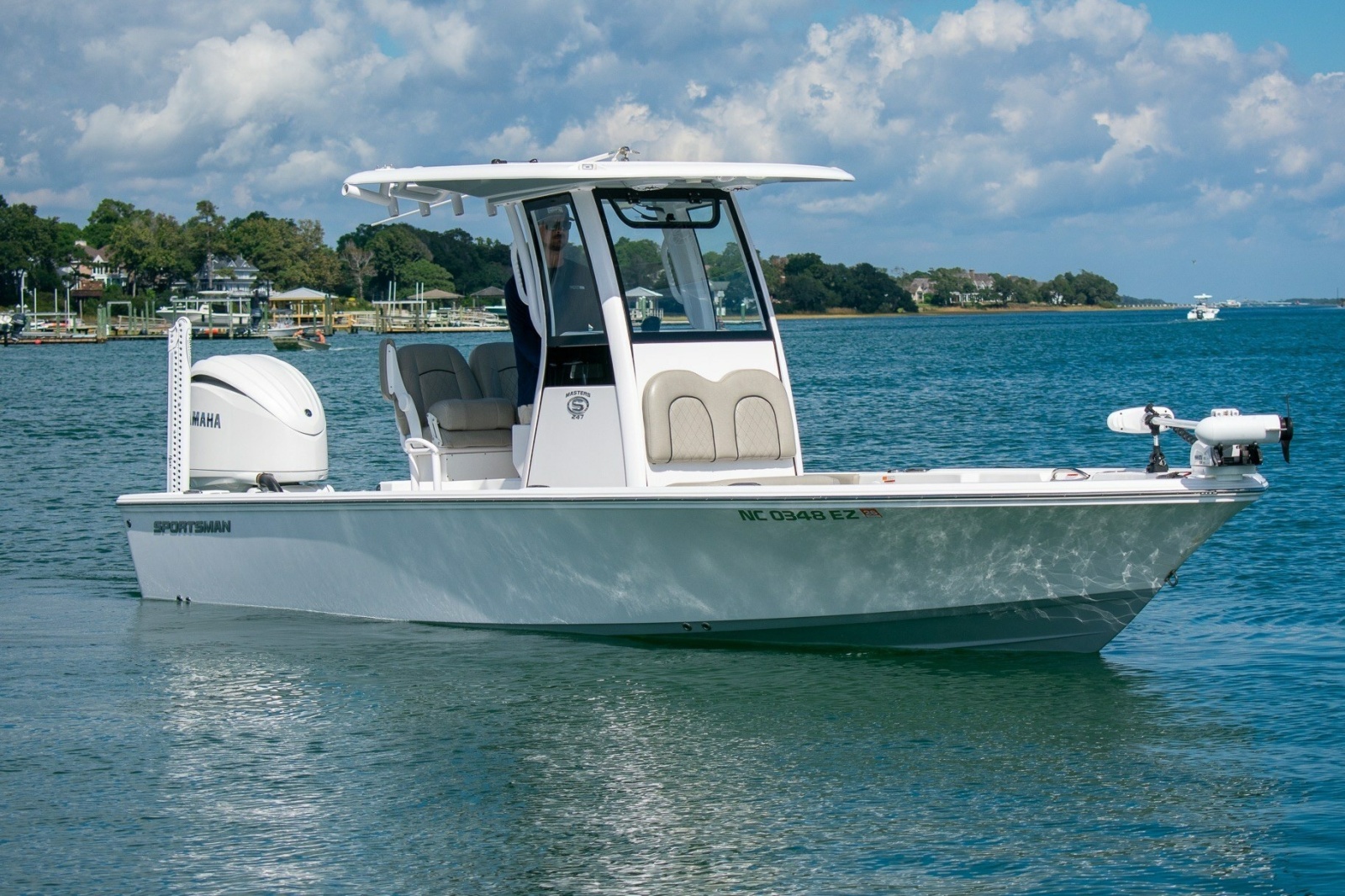 2023 Sportsman Masters 247 Bay Boat