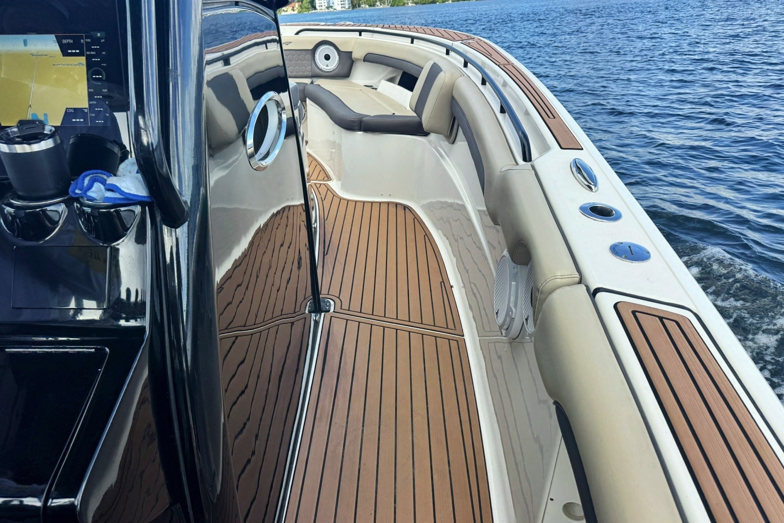 2019 Tidewater 320 CC Adventure