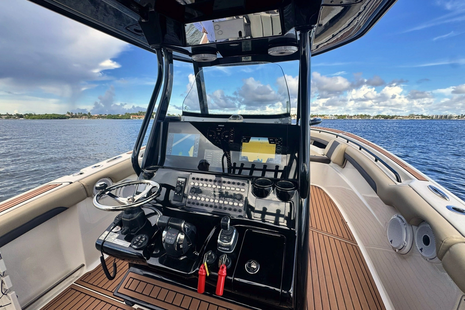 2019 Tidewater 320 CC Adventure