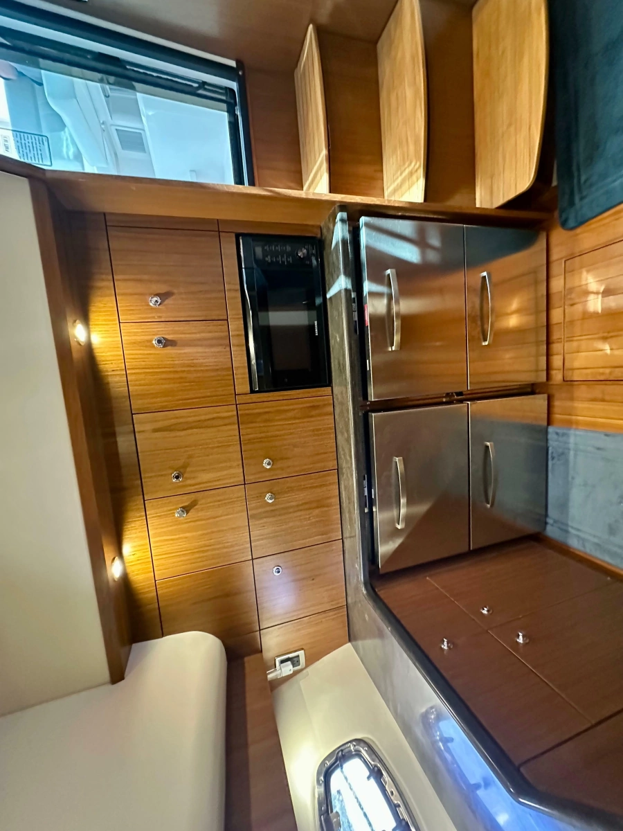 2018 Tiara Yachts 4300 Open