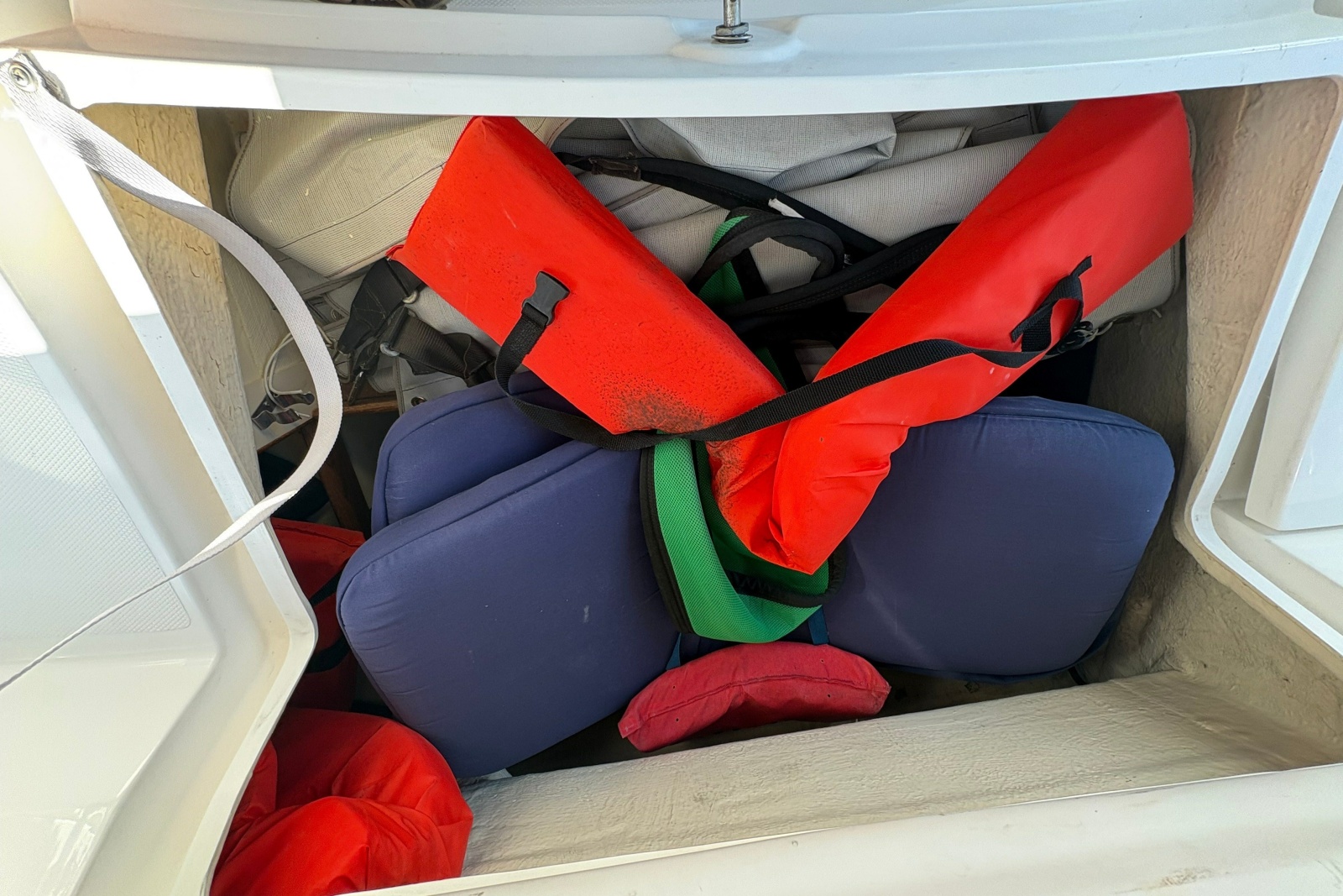 2007 Hunter 41 Deck Salon