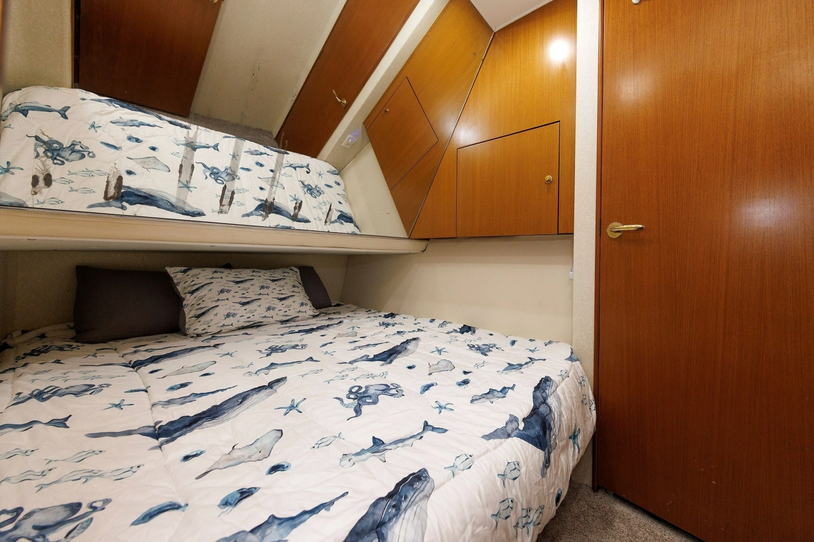 2003 Ocean Yachts 43 Super Sport