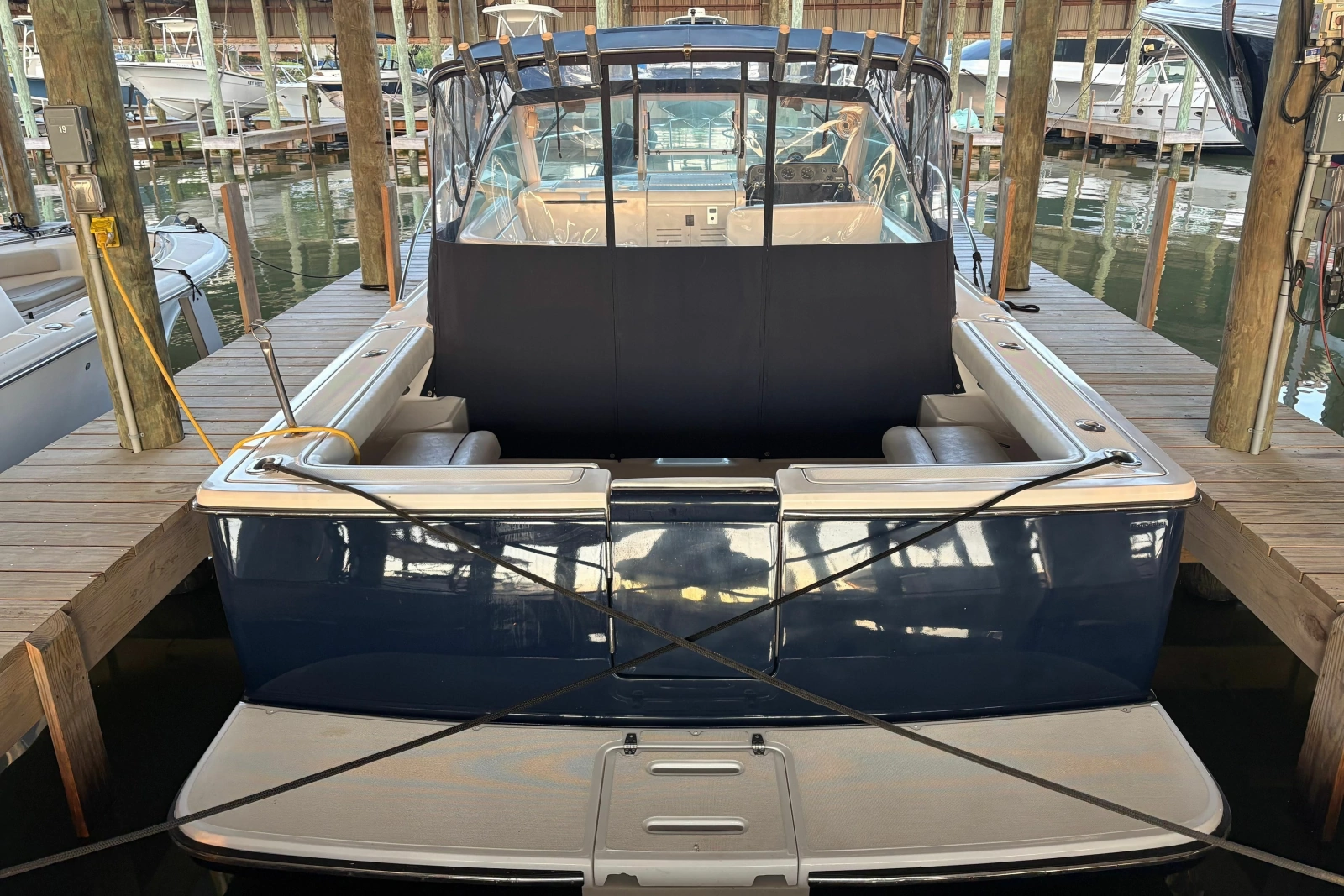2003 Tiara Yachts 2900 Coronet