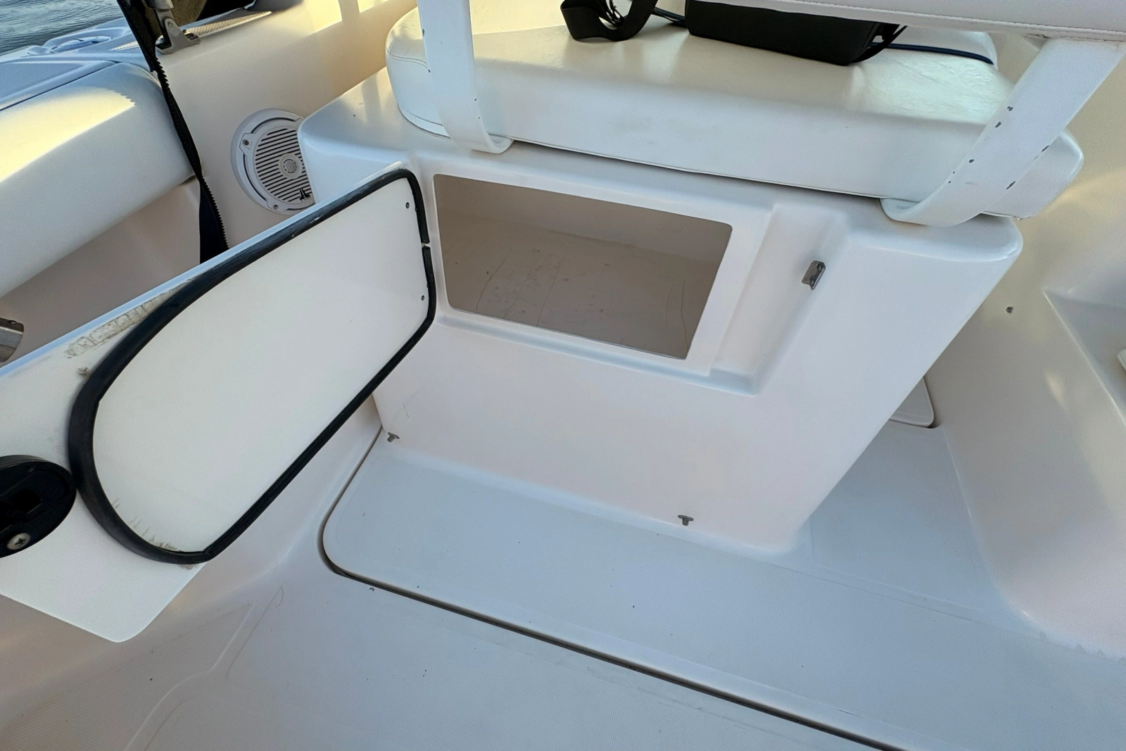 2003 Tiara Yachts 2900 Coronet