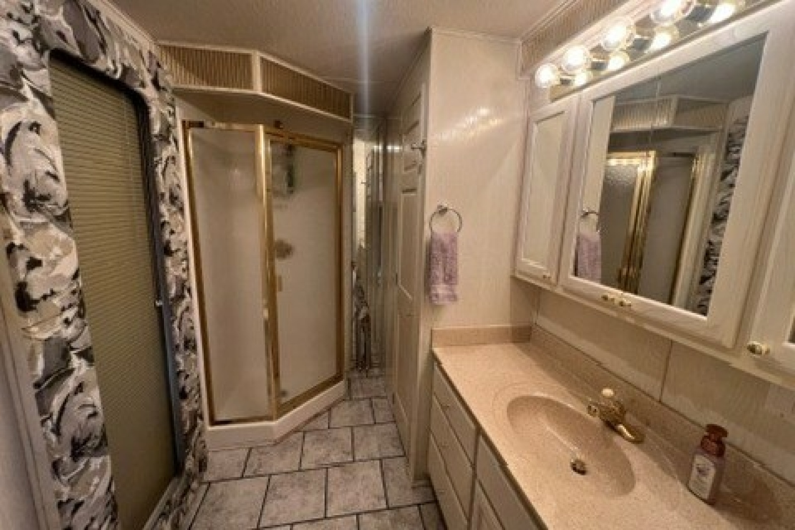 1999 Fantasy 75' x 17' Custom