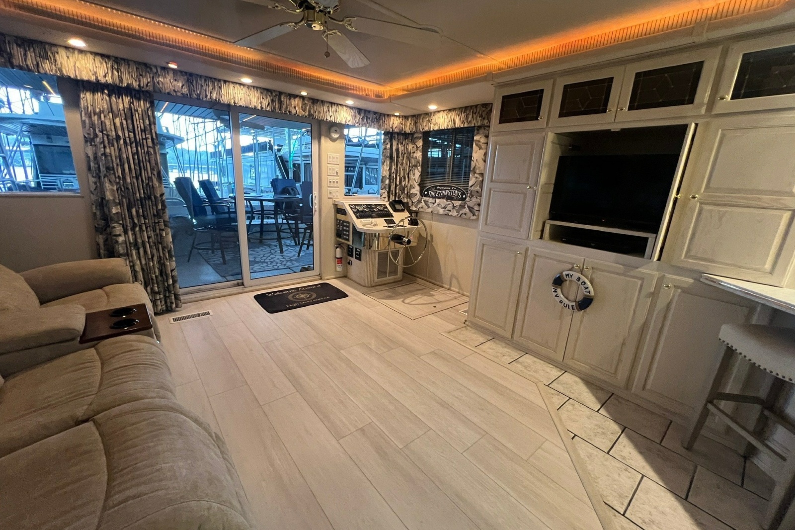1999 Fantasy 75' x 17' Custom