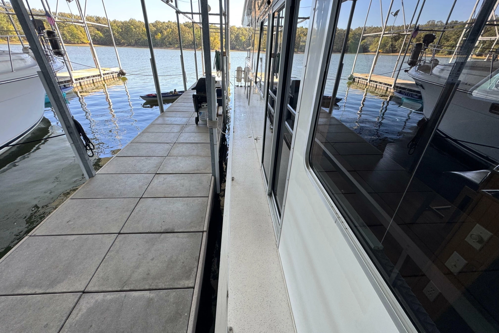 1993 Gibson 44 CABIN YACHT