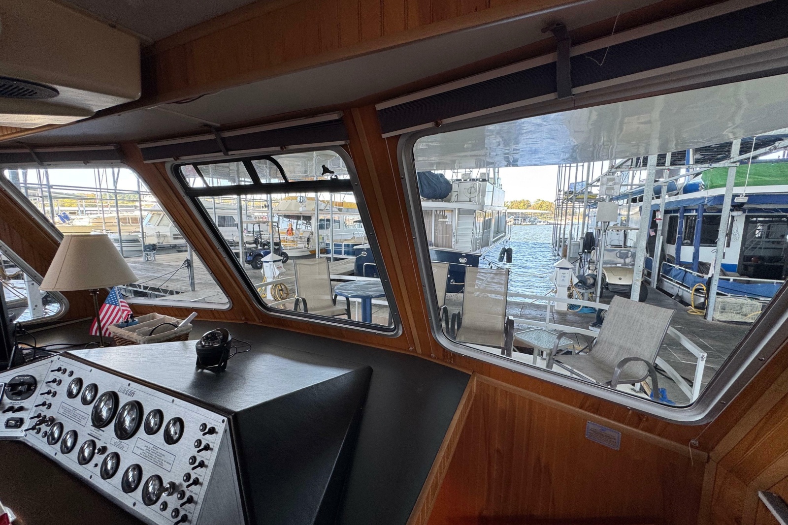 1993 Gibson 44 CABIN YACHT