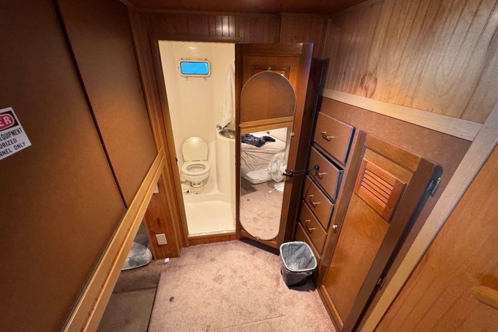 1993 Gibson 44 CABIN YACHT