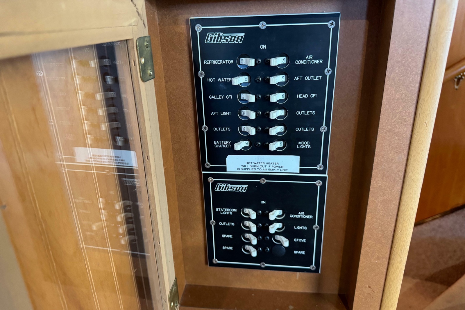 1993 Gibson 44 CABIN YACHT