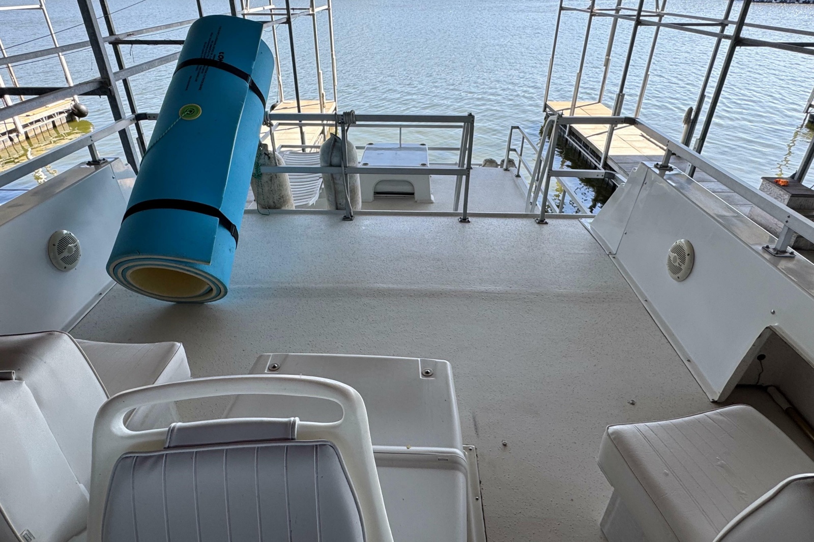 1993 Gibson 44 CABIN YACHT