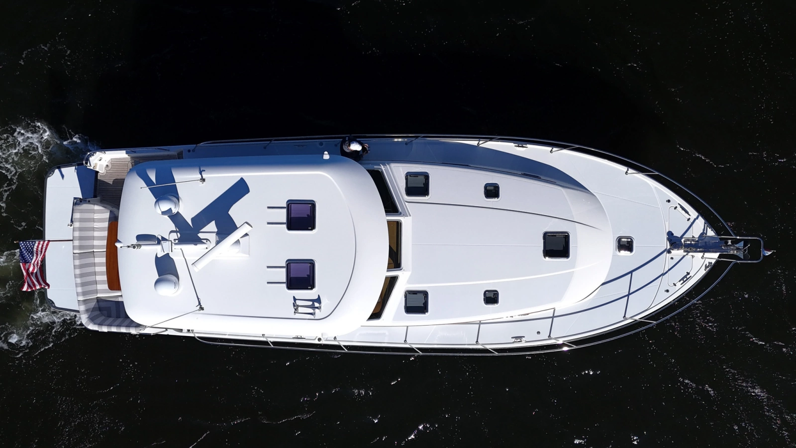 2022 Sabre 48 Salon Express