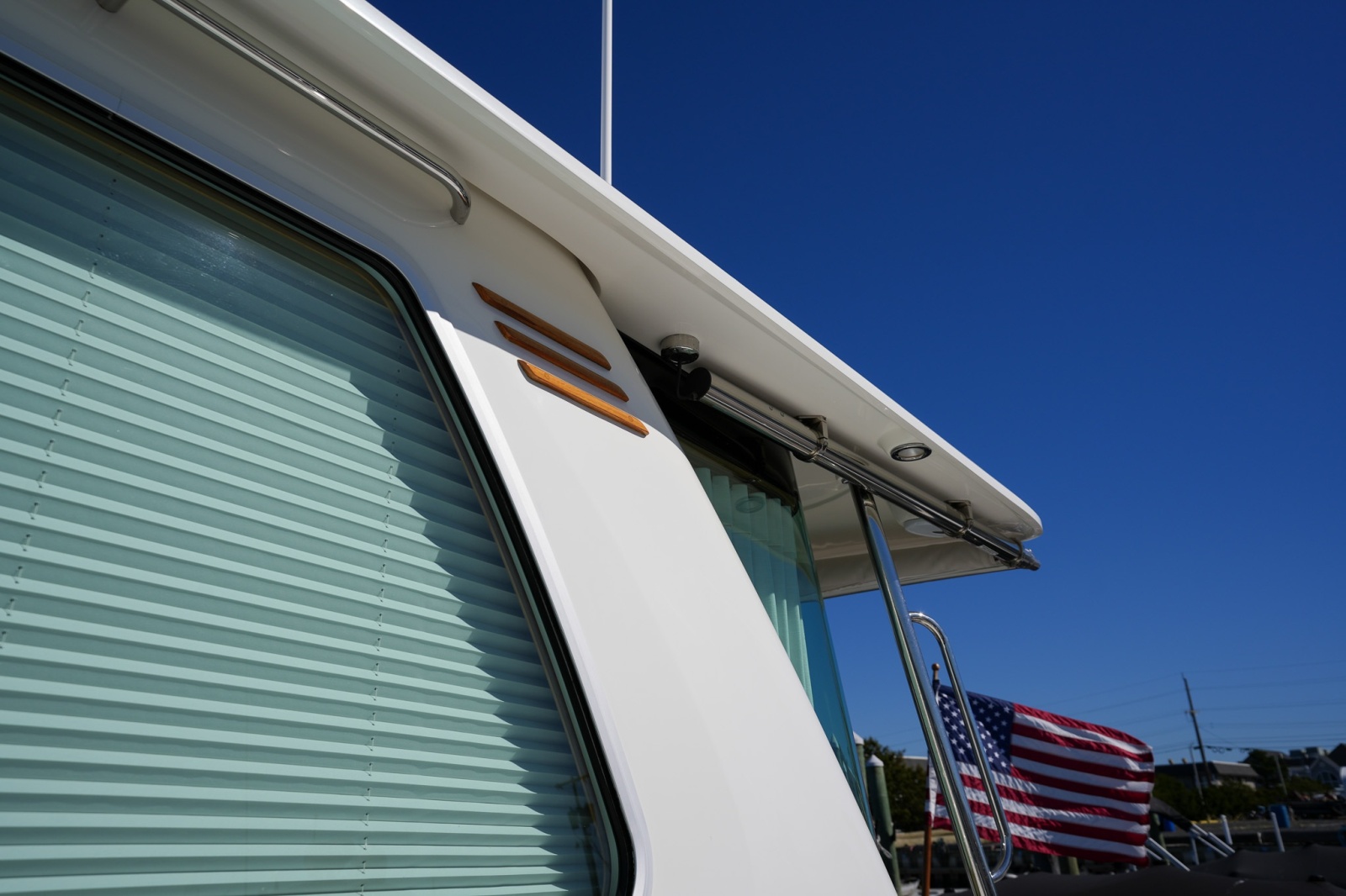 2022 Sabre 48 Salon Express