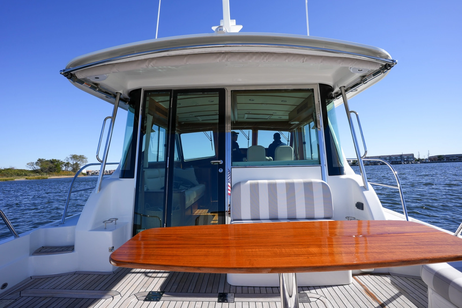 2022 Sabre 48 Salon Express