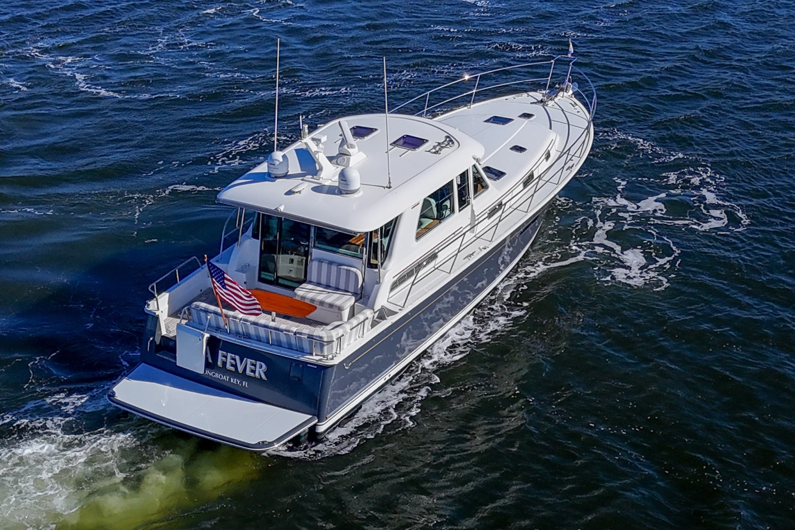 2022 Sabre 48 Salon Express