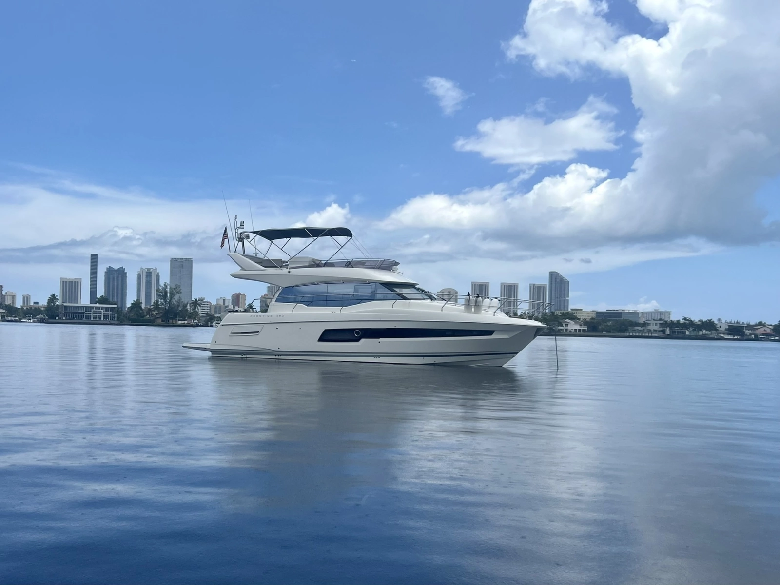 2022 Prestige 460