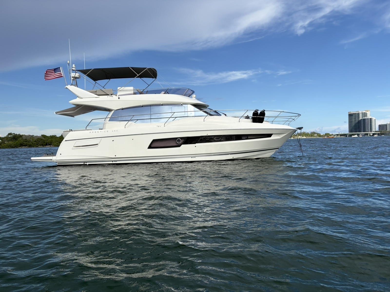 2022 Prestige 460