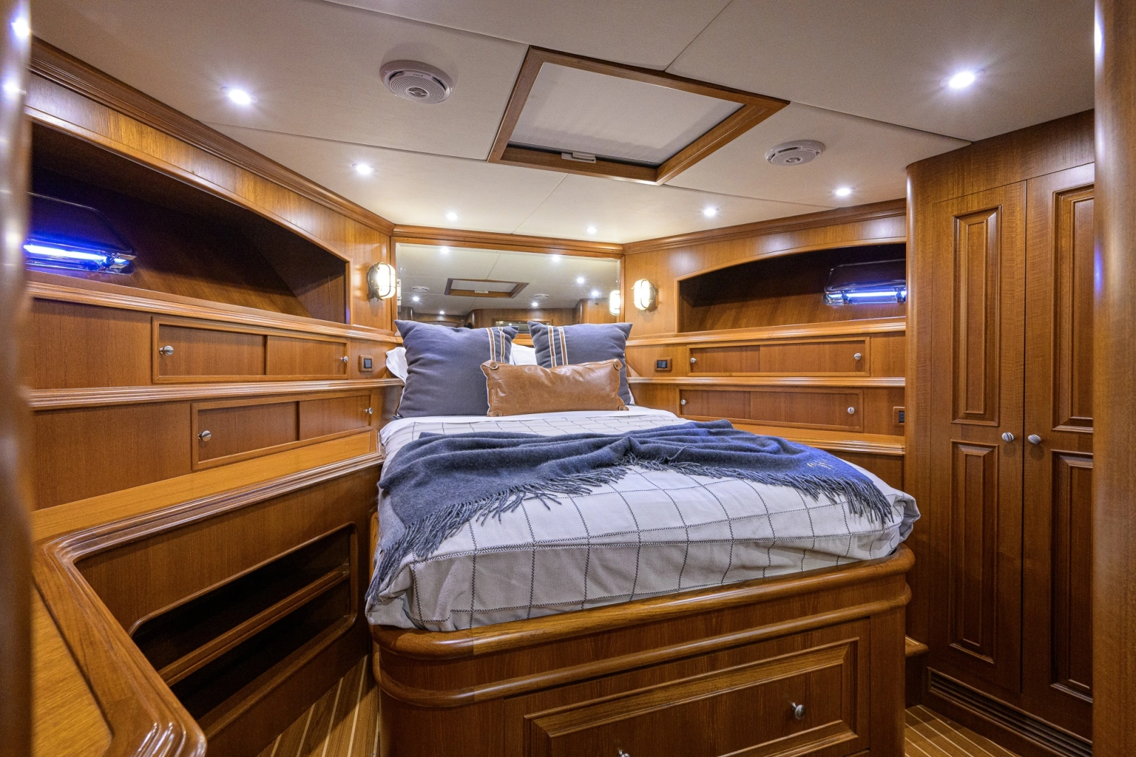2008 Grand Banks 72RP Aleutian