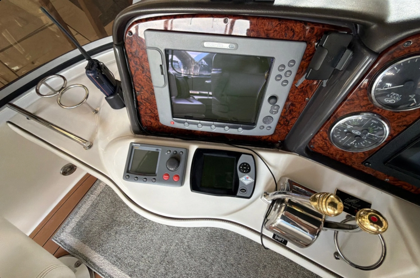 2007 Sea Ray 44 Sedan Bridge