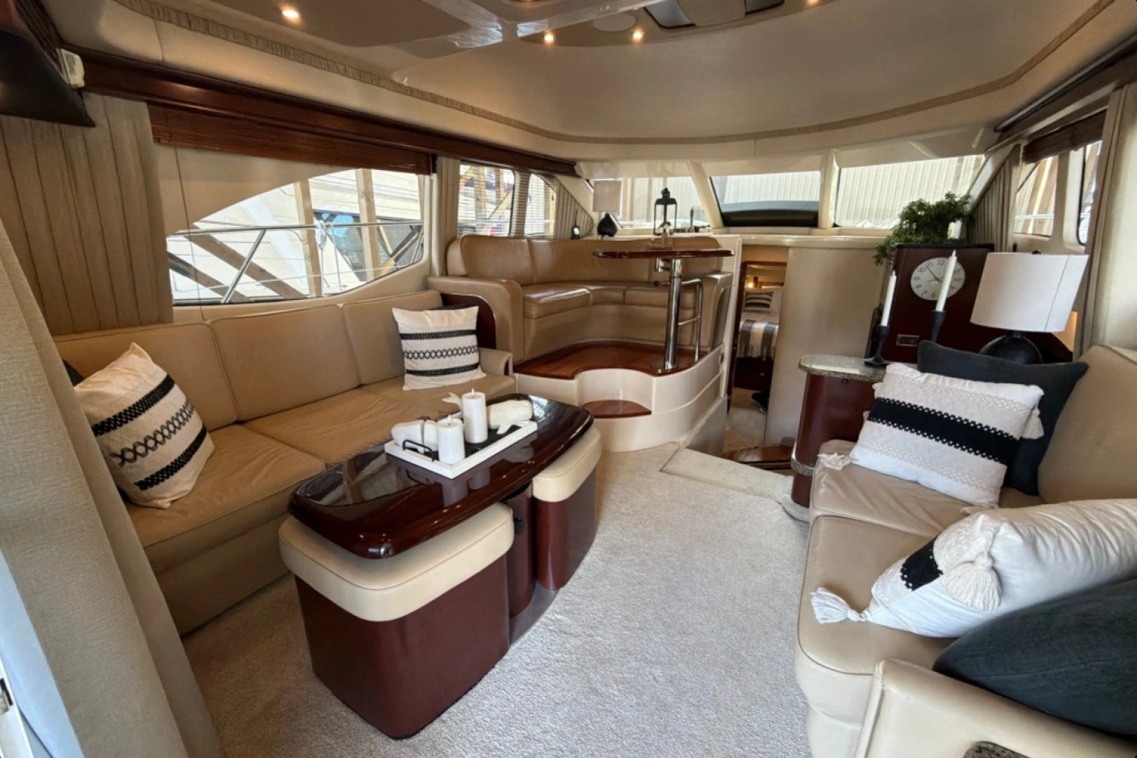 2007 Sea Ray 44 Sedan Bridge