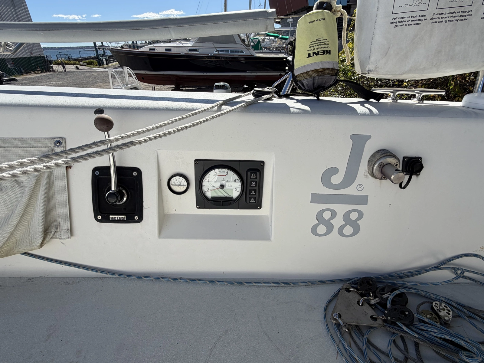 2014 J Boats J/88