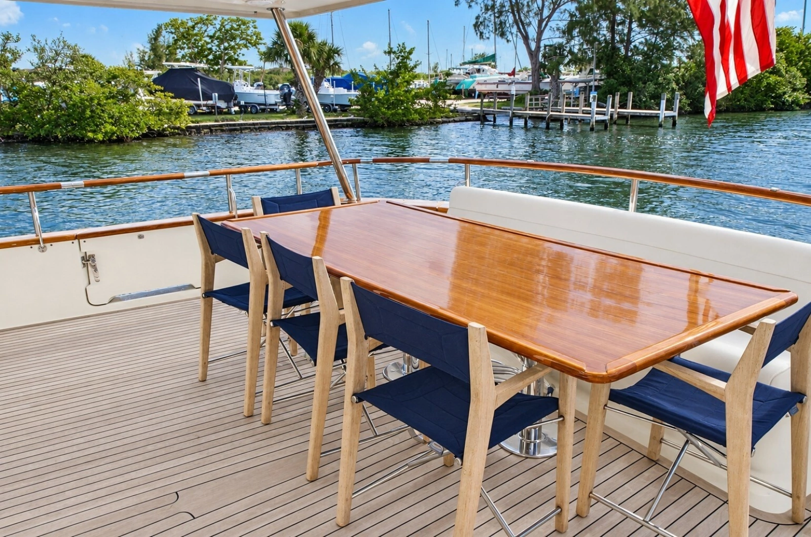 2017 Marlow Explorer 80E-CB