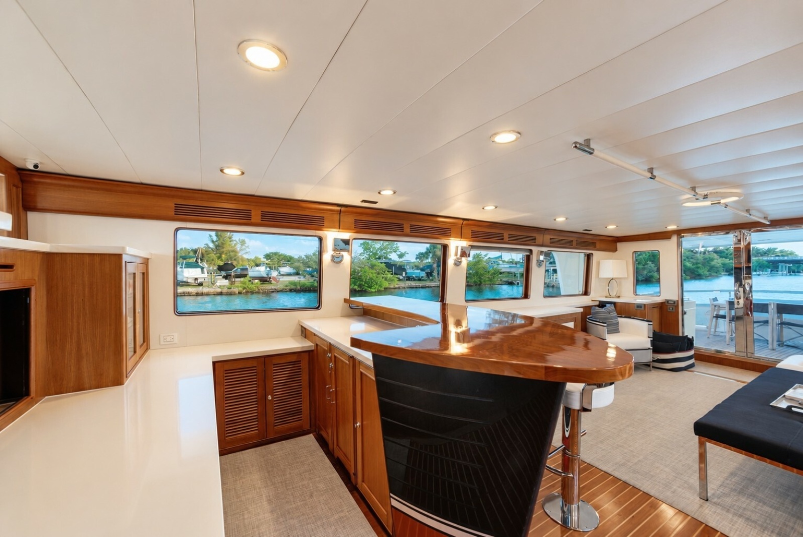 2017 Marlow Explorer 80E-CB