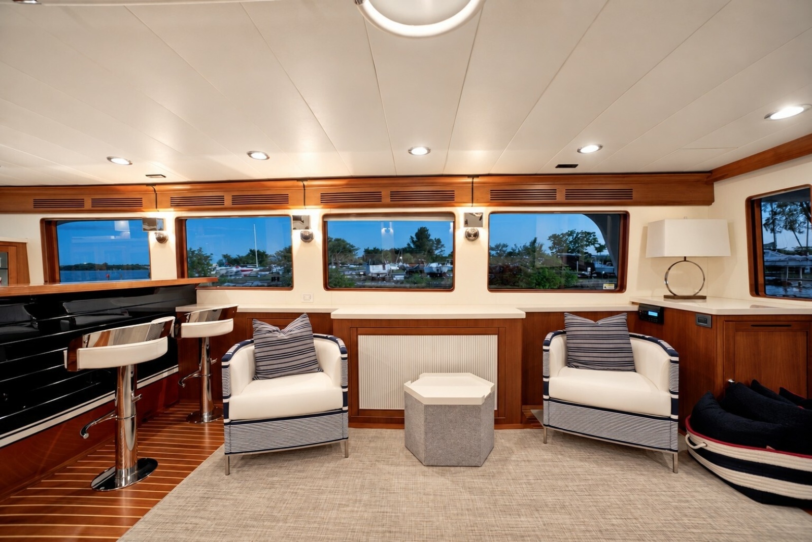 2017 Marlow Explorer 80E-CB