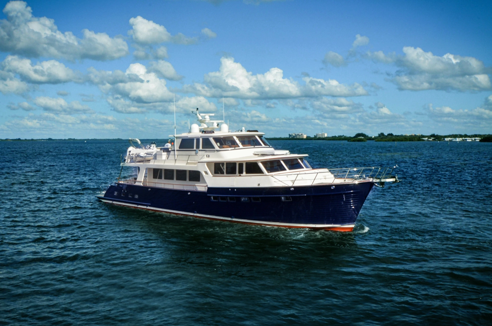 2017 Marlow Explorer 80E-CB