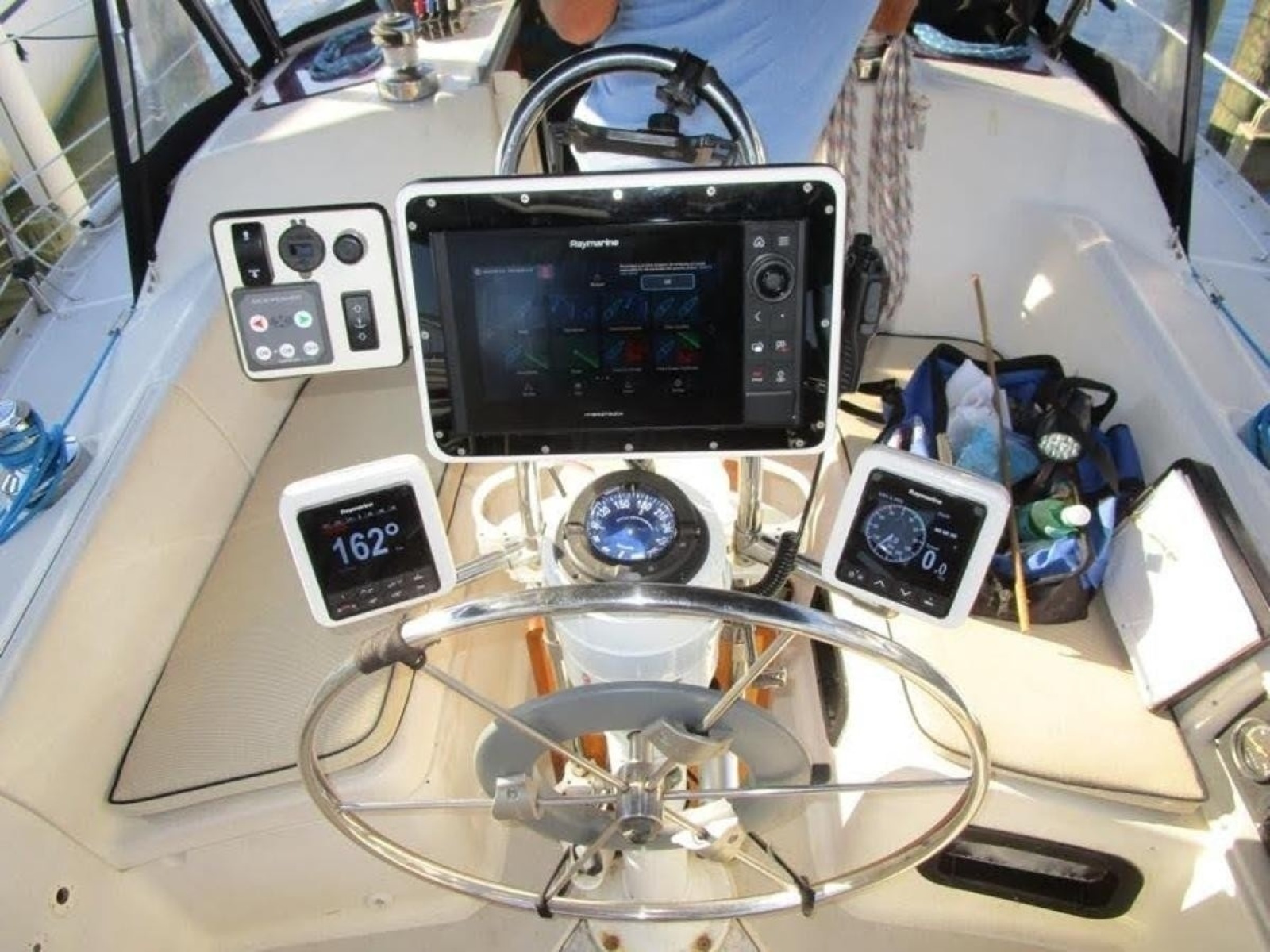 1991 Hunter 30T
