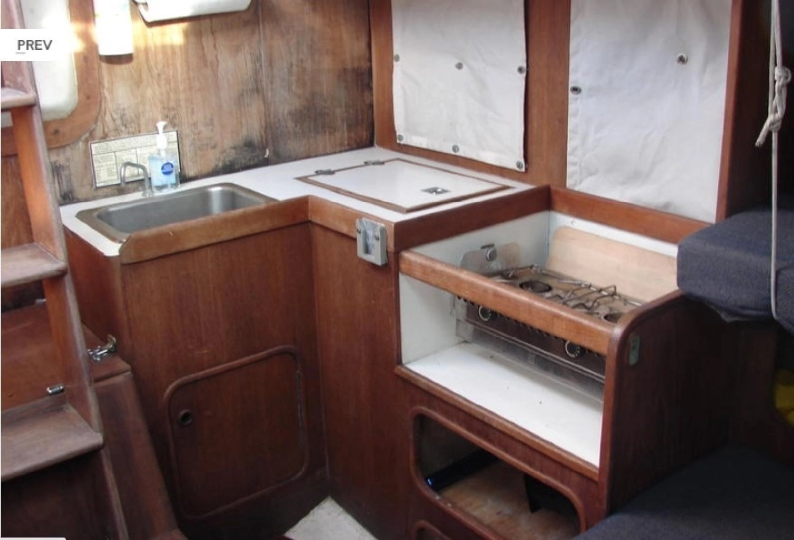 1986 Tripp 37
