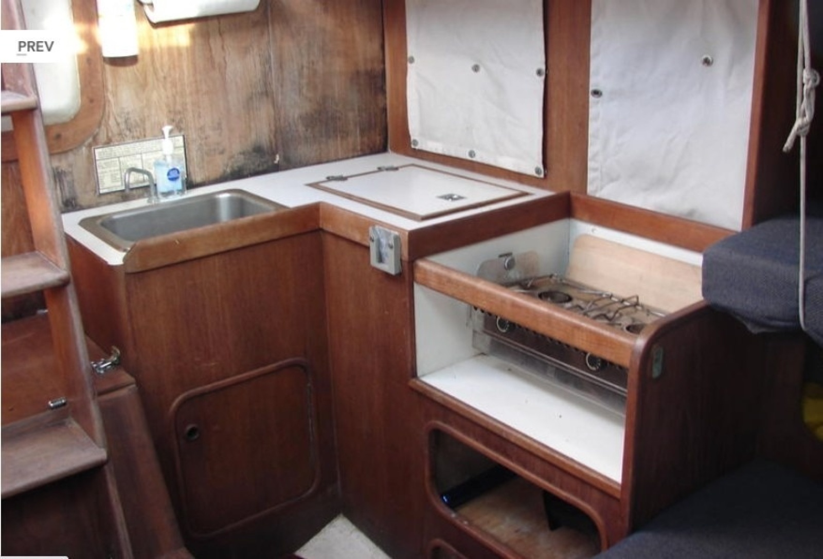 1986 Tripp 37