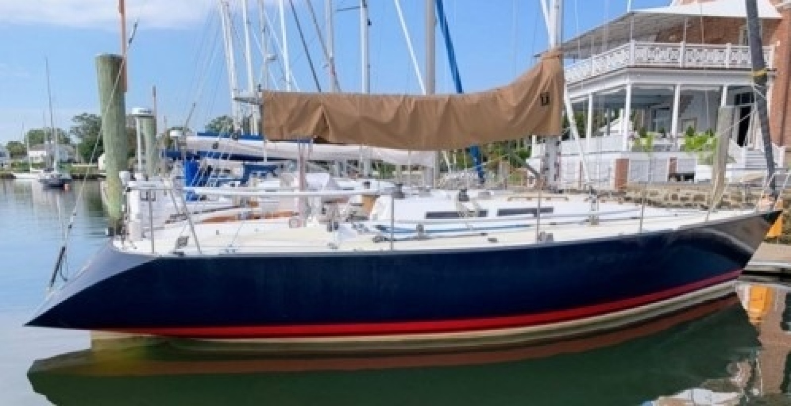 Ticker, photo 2